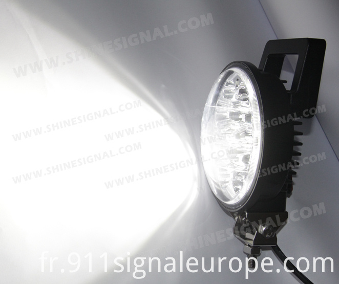 LED Portable Spot Work Light for Repairing and Emergency Area (WBL42)